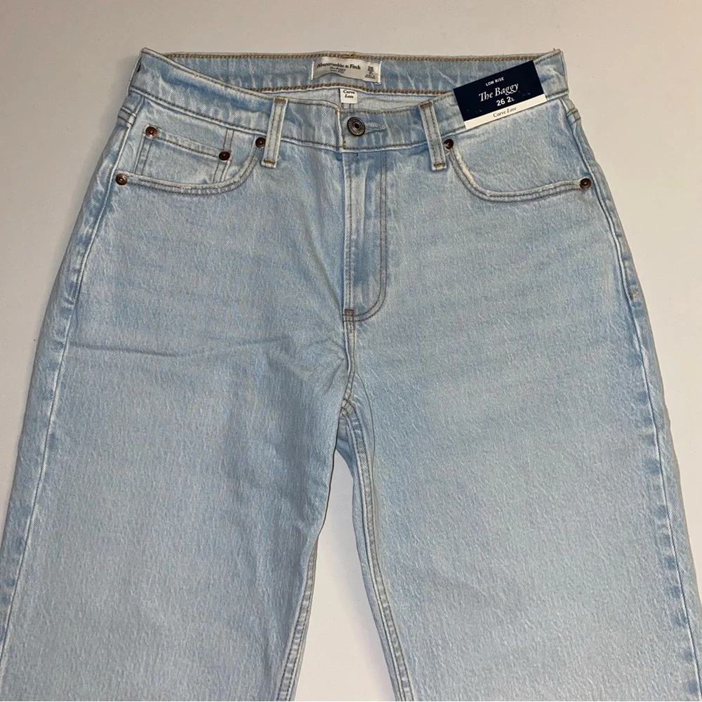 Abercrombie & Fitch | Curve Love Low Rise Baggy Jean - Size 26 Long - Picture 4 of 8